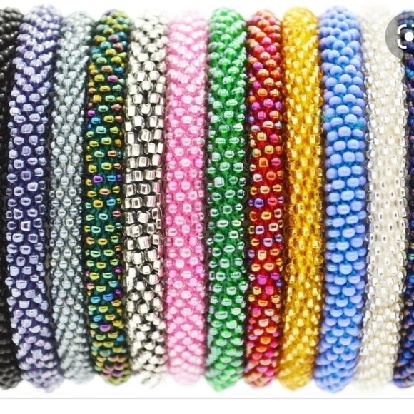 Set of 2 Sashka Iridescent Pink & Pink/Blue/White/Silver Glass Beaded Bracelets - Picture 2 of 12